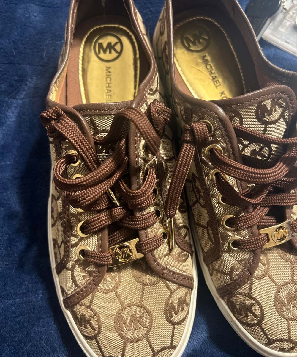 MICHAEL Michael Kors Boerum Brown Monogram Signature Logo Lace Up Sneakers